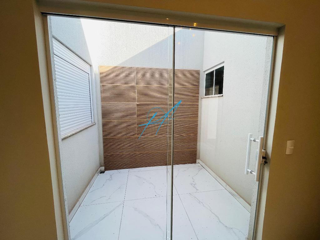 Casa à venda com 3 quartos, 135m² - Foto 12