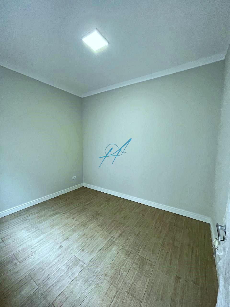 Casa à venda com 3 quartos, 95m² - Foto 9