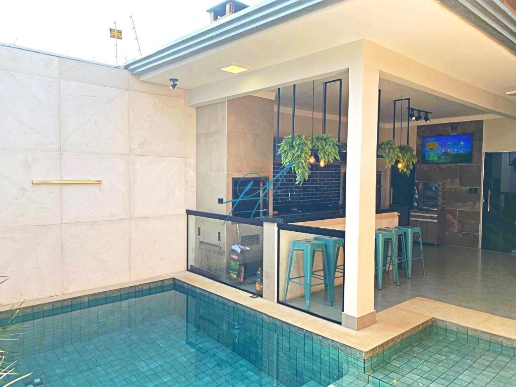 Casa à venda com 3 quartos, 280m² - Foto 12