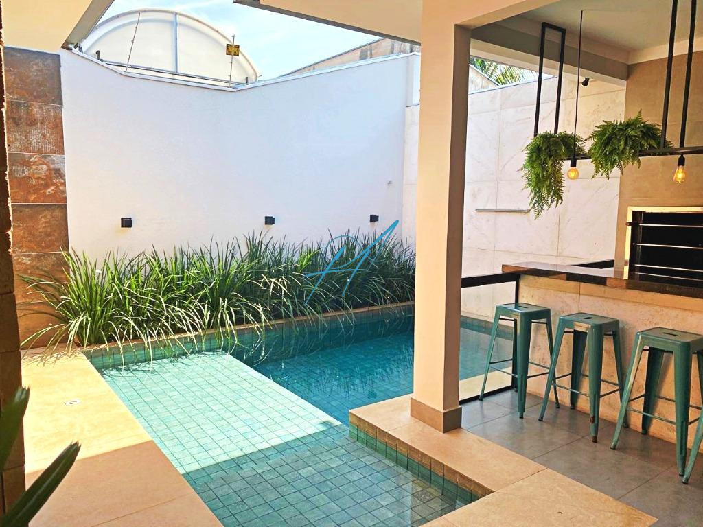 Casa à venda com 3 quartos, 280m² - Foto 13
