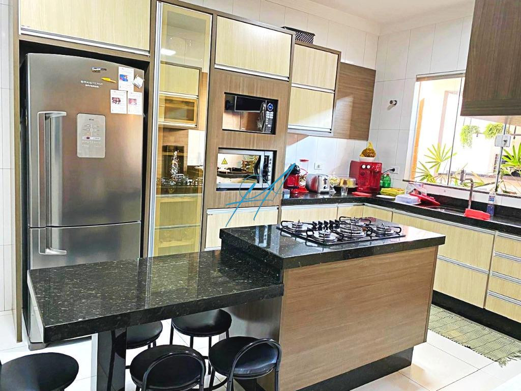 Casa à venda com 3 quartos, 280m² - Foto 26
