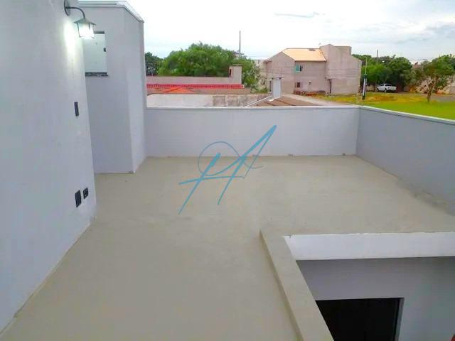Casa à venda com 3 quartos, 122m² - Foto 13