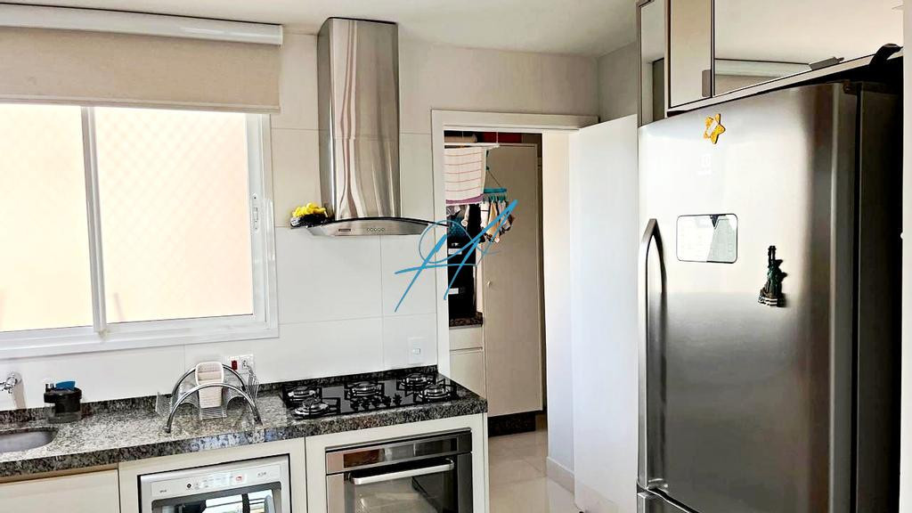 Apartamento à venda com 2 quartos, 105m² - Foto 5