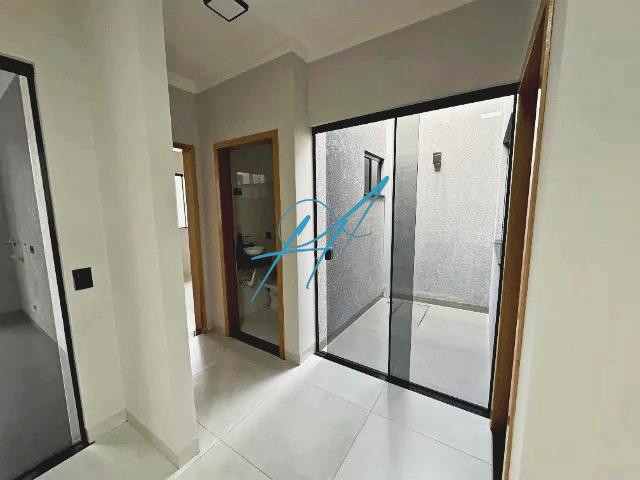 Casa à venda com 3 quartos, 109m² - Foto 8