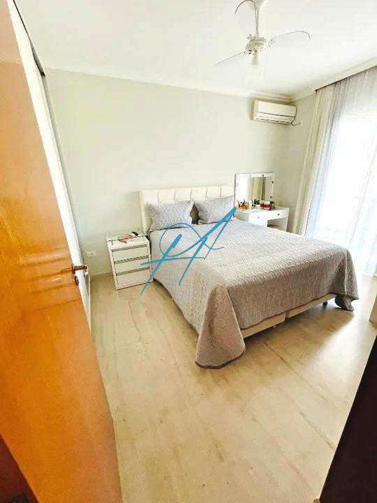 Casa à venda com 3 quartos, 193m² - Foto 10