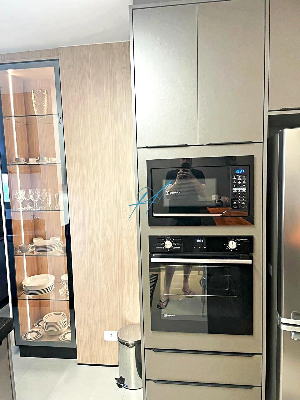 Apartamento à venda com 3 quartos, 112m² - Foto 10