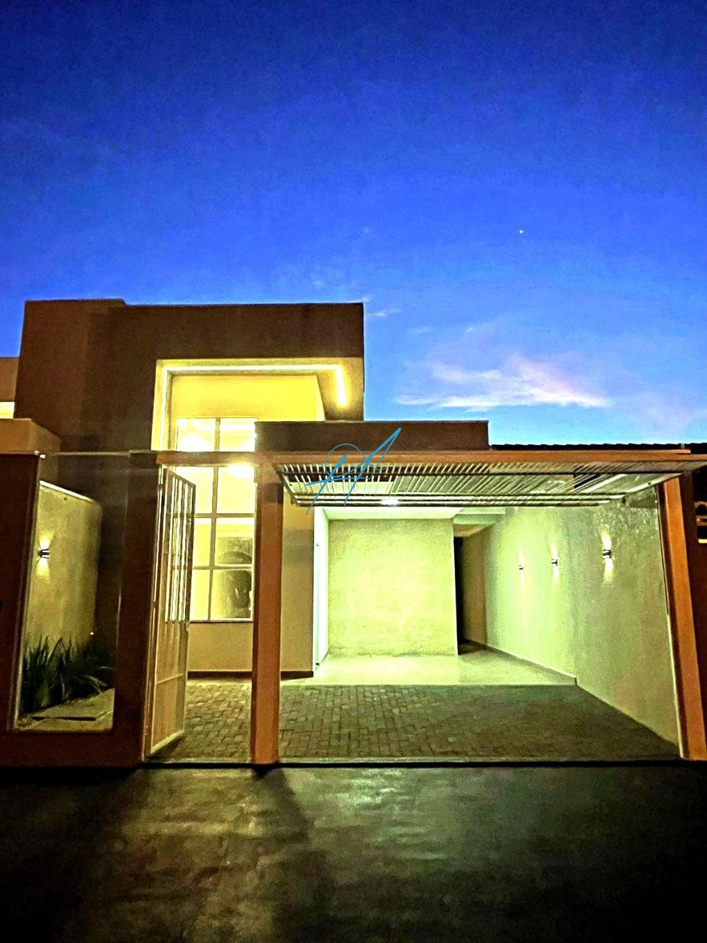 Casa à venda com 3 quartos, 95m² - Foto 1