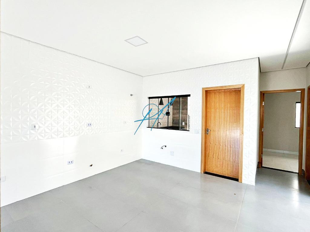 Casa à venda com 3 quartos, 90m² - Foto 7