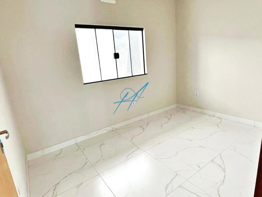 Casa à venda com 3 quartos, 90m² - Foto 13