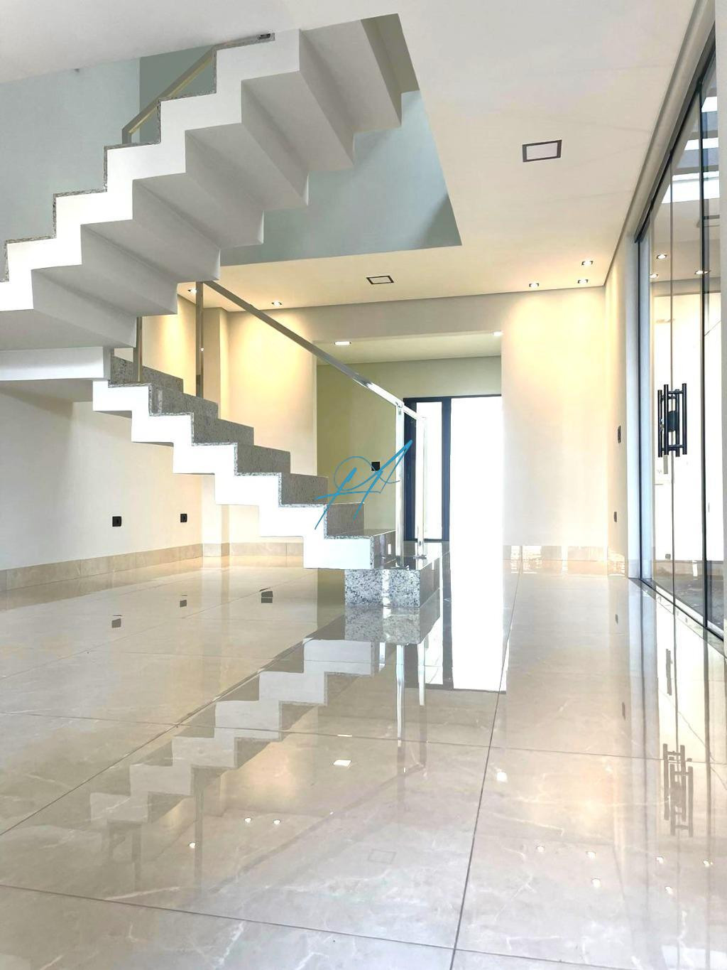 Sobrado à venda com 3 quartos, 230m² - Foto 3