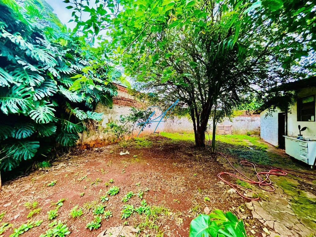 Casa à venda com 2 quartos, 110m² - Foto 4