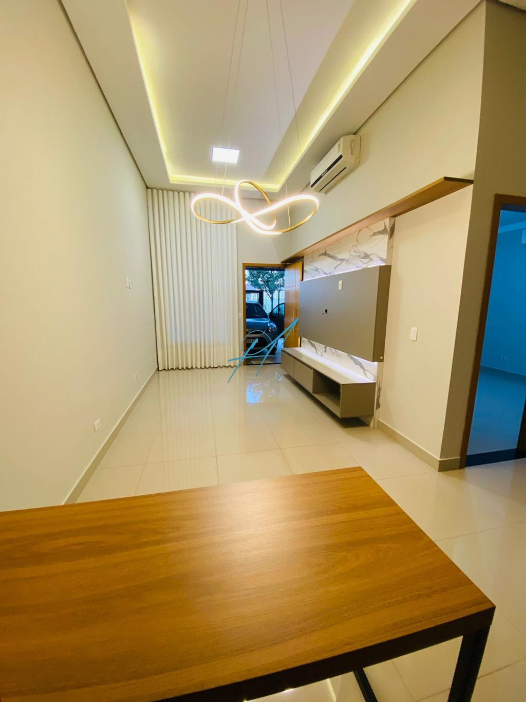 Casa à venda com 3 quartos, 106m² - Foto 4
