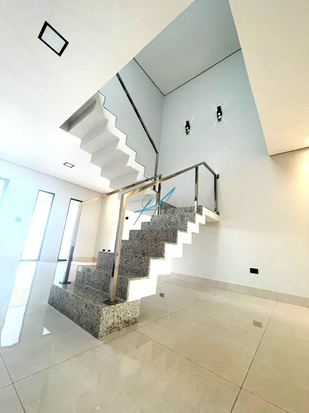 Sobrado à venda com 3 quartos, 230m² - Foto 4