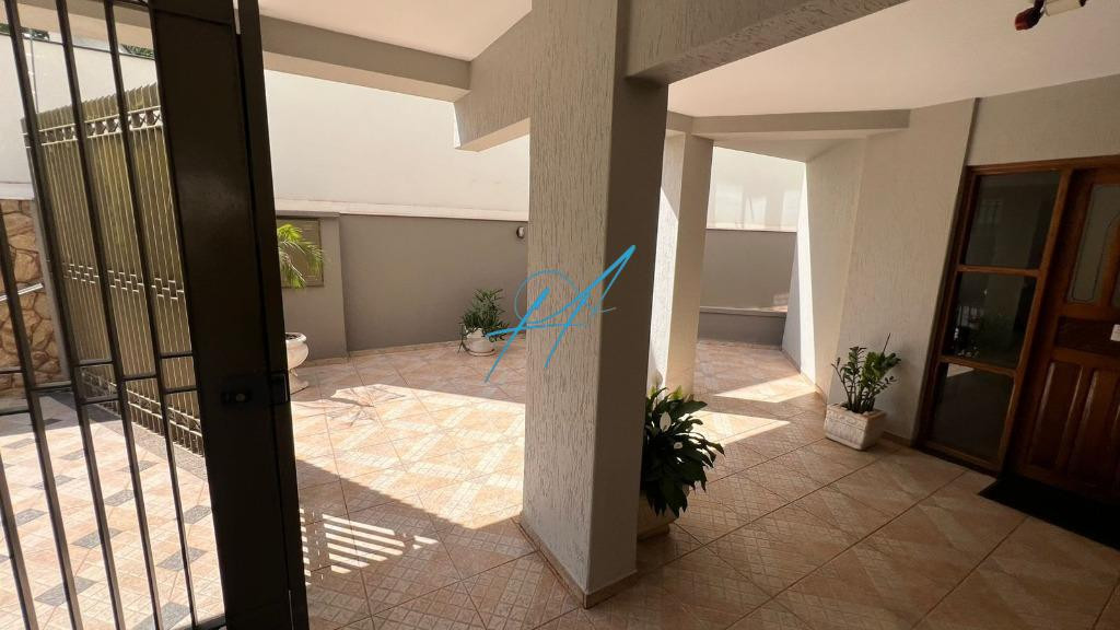 Apartamento à venda com 3 quartos, 118m² - Foto 4