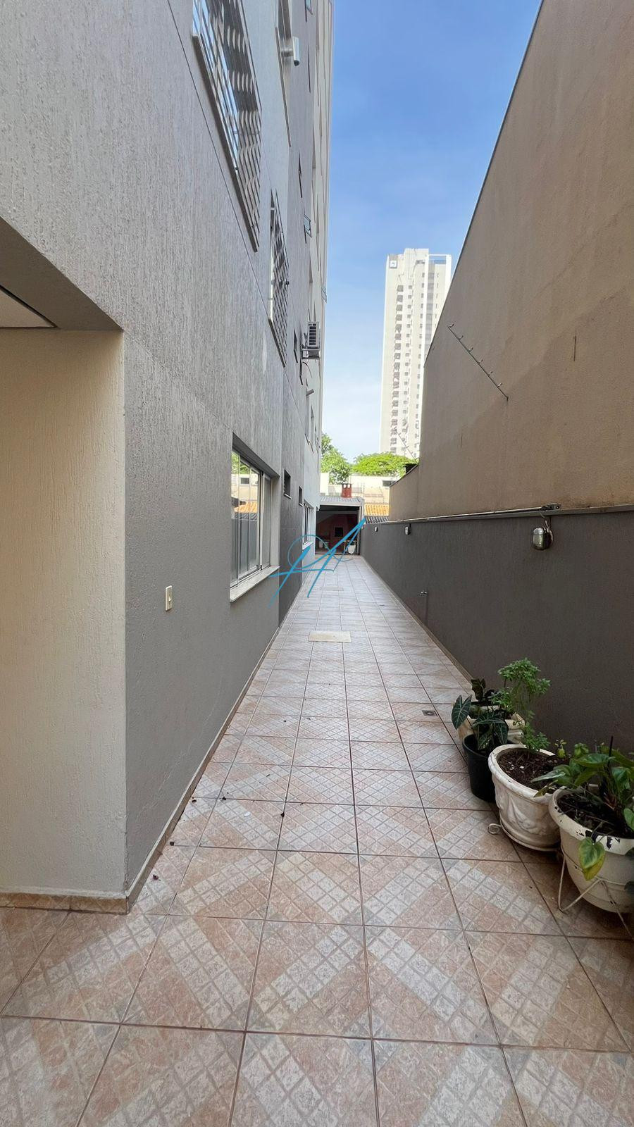 Apartamento à venda com 3 quartos, 118m² - Foto 12