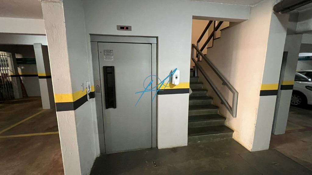 Apartamento à venda com 3 quartos, 118m² - Foto 15