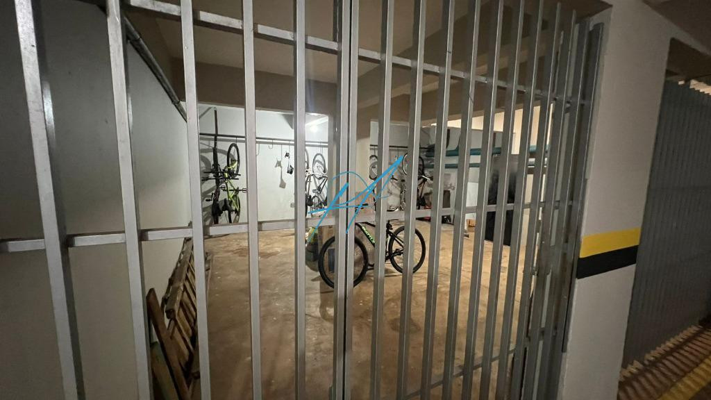 Apartamento à venda com 3 quartos, 118m² - Foto 17