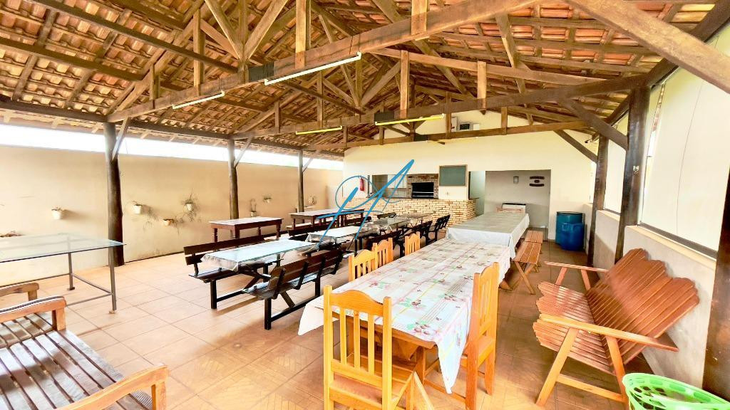 Chácara à venda com 5 quartos, 2100m² - Foto 16