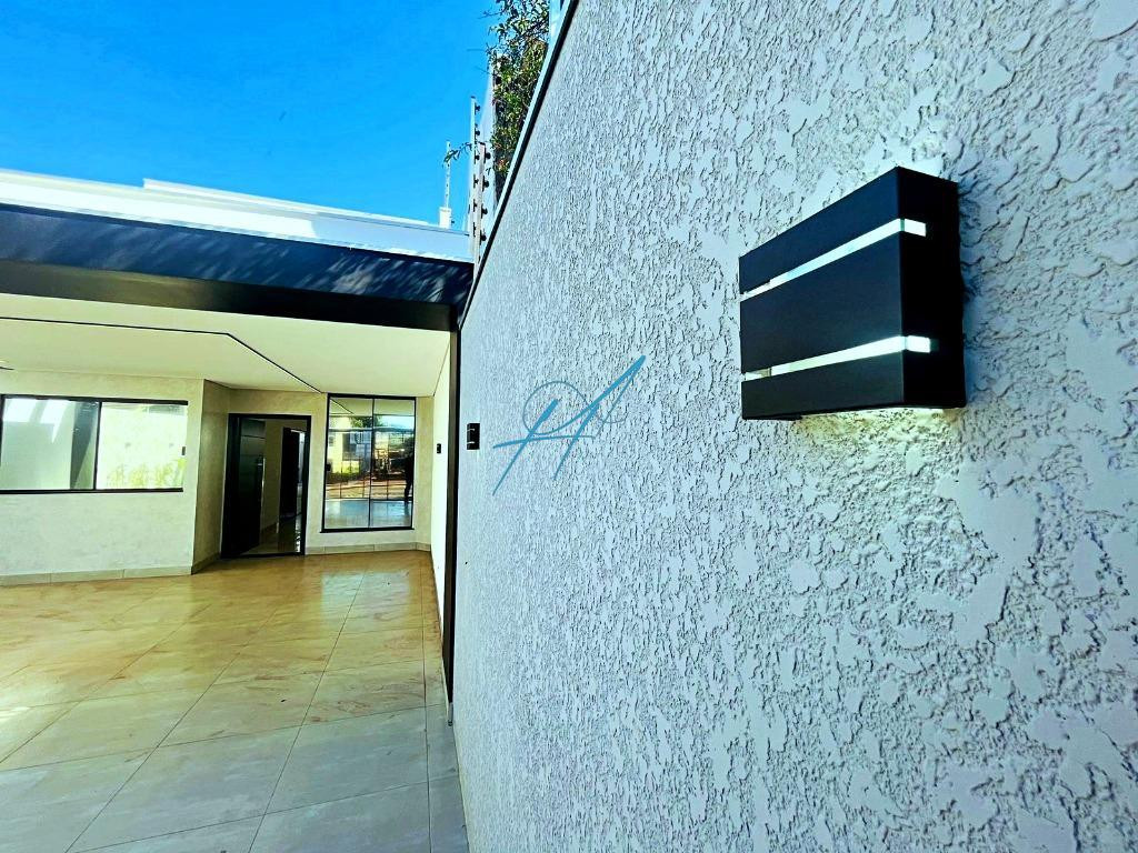 Casa à venda com 3 quartos, 114m² - Foto 11
