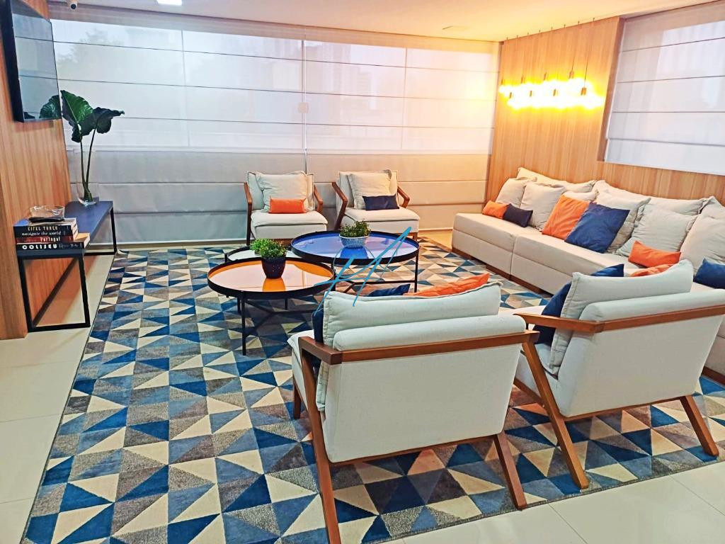 Apartamento à venda com 3 quartos, 110m² - Foto 1