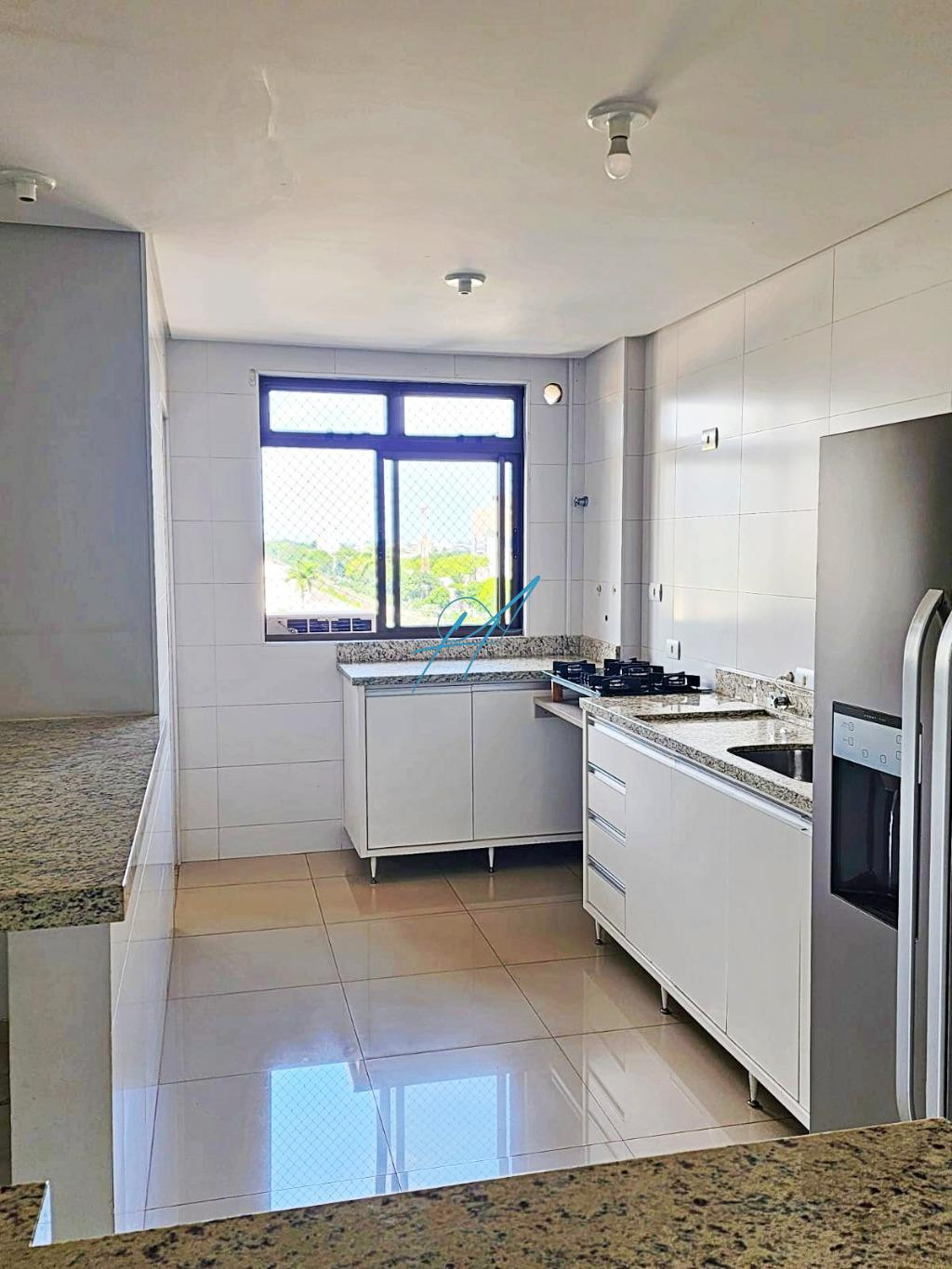 Apartamento à venda com 3 quartos, 110m² - Foto 10