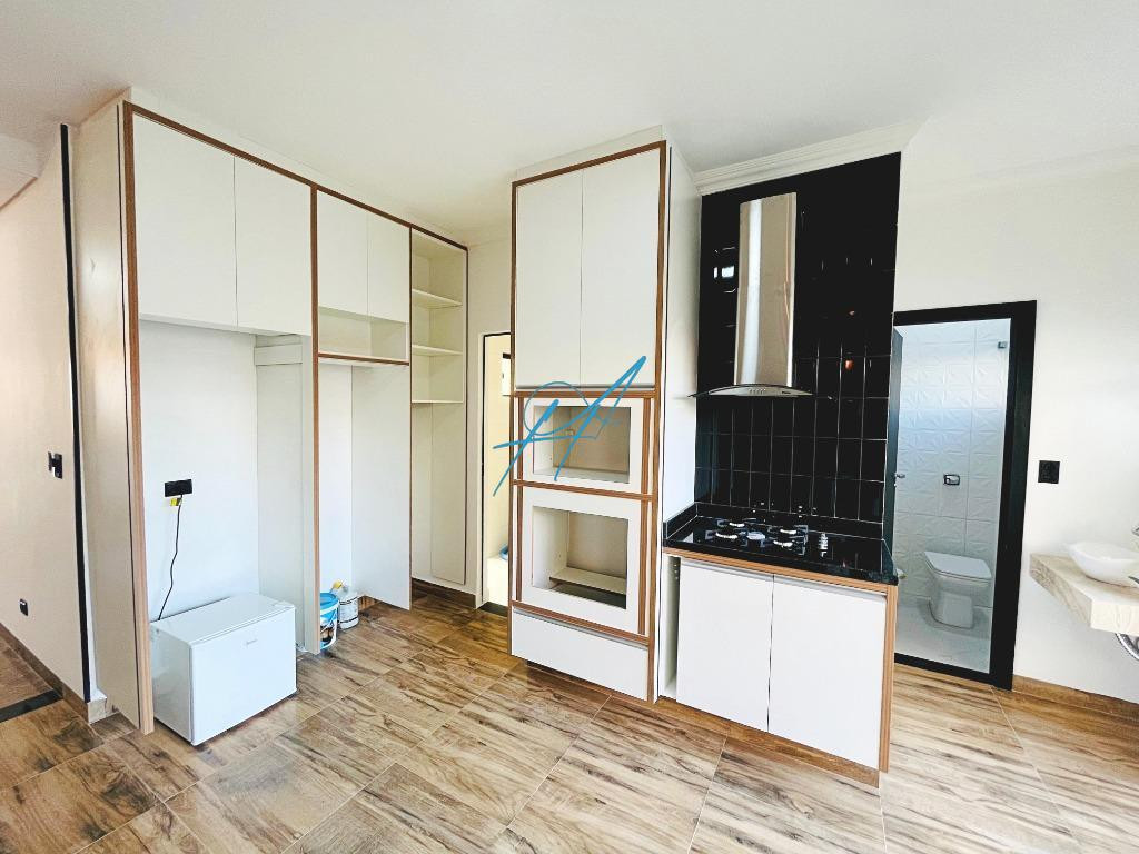 Casa à venda com 4 quartos, 245m² - Foto 19